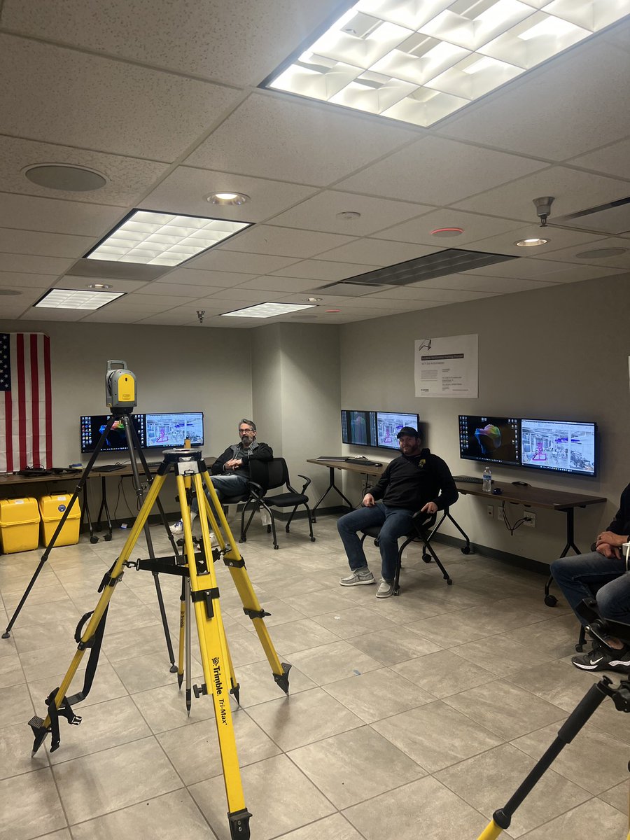 📸: First 3D scanning class!

Interested in #apprenticeship or continued education in the plumbing, pipefitting, welding, refrigeration and HVAC trades? Shoot us a DM!

#iowaskilledtrades #iowaconstruction #earnwhileyoulearn #skillspaythebills