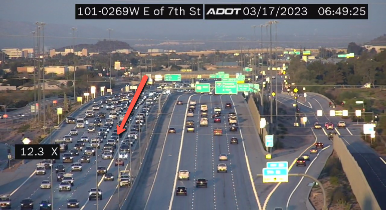 ArizonaDOT's tweet photo. Loop 101 Pima eastbound after 7th Street: A crash is blocking the HOV lane. Debris is also blocking the left lane.

#Loop101 #phxtraffic https://t.co/33nMbHlBKA
