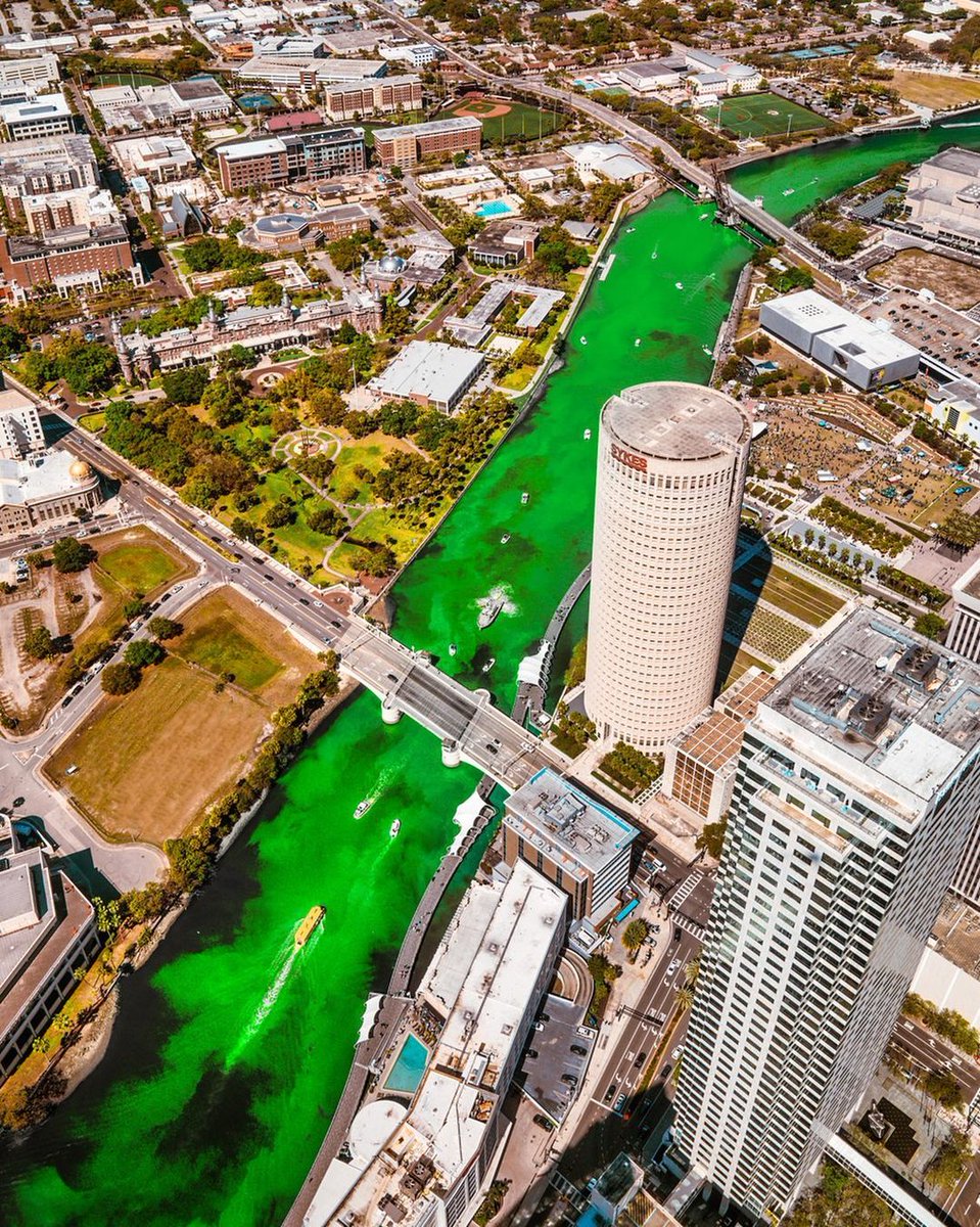 VisitTampaBay's tweet photo. Happy St. Patrick's Day from Tampa Bay! Come celebrate St. Paddy's Day in downtown Tampa at today's River O' Green Fest. ☘️

Follow @tampasdowntown and the @cityoftampa for more info and event updates.

⏰: 4pm - 10pm
📍: Curtis Hixon Waterfront Park
📸: johnny_visuals (IG) https://t.co/MqMtceB6iJ