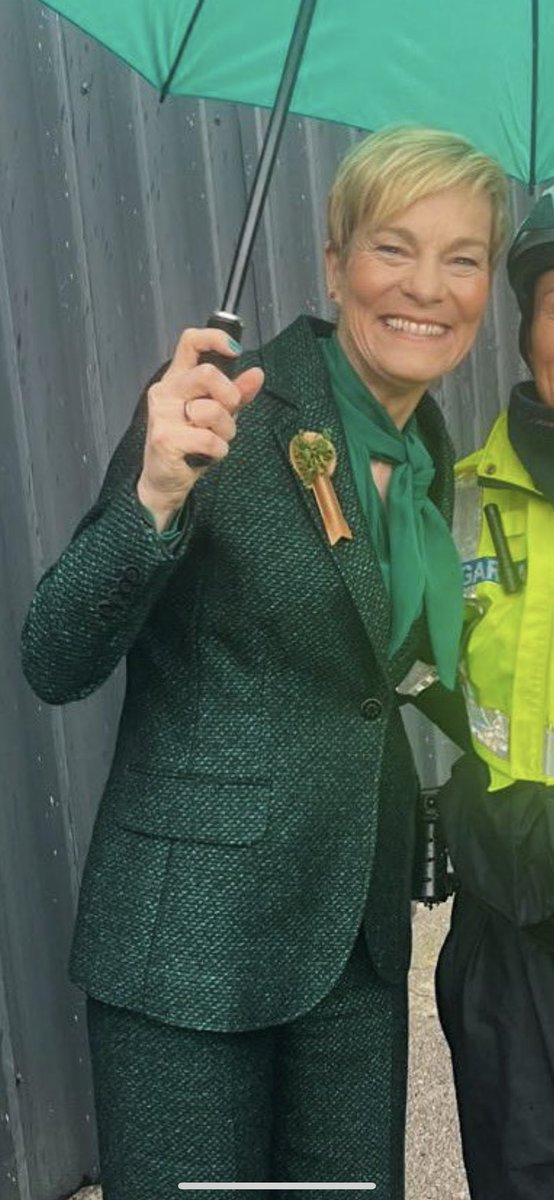 ☘️Proud to tweet that Grand Marshal Vera Pauw is wearing Irish designer, Louise Kennedy, for the St. Patrick’s Day parade in Dublin! <a href="/verapauw/">Vera Pauw</a> <a href="/1LouiseKennedy/">louisekennedyoffical</a> ☘️ #StPatrickDay #dublin #ireland