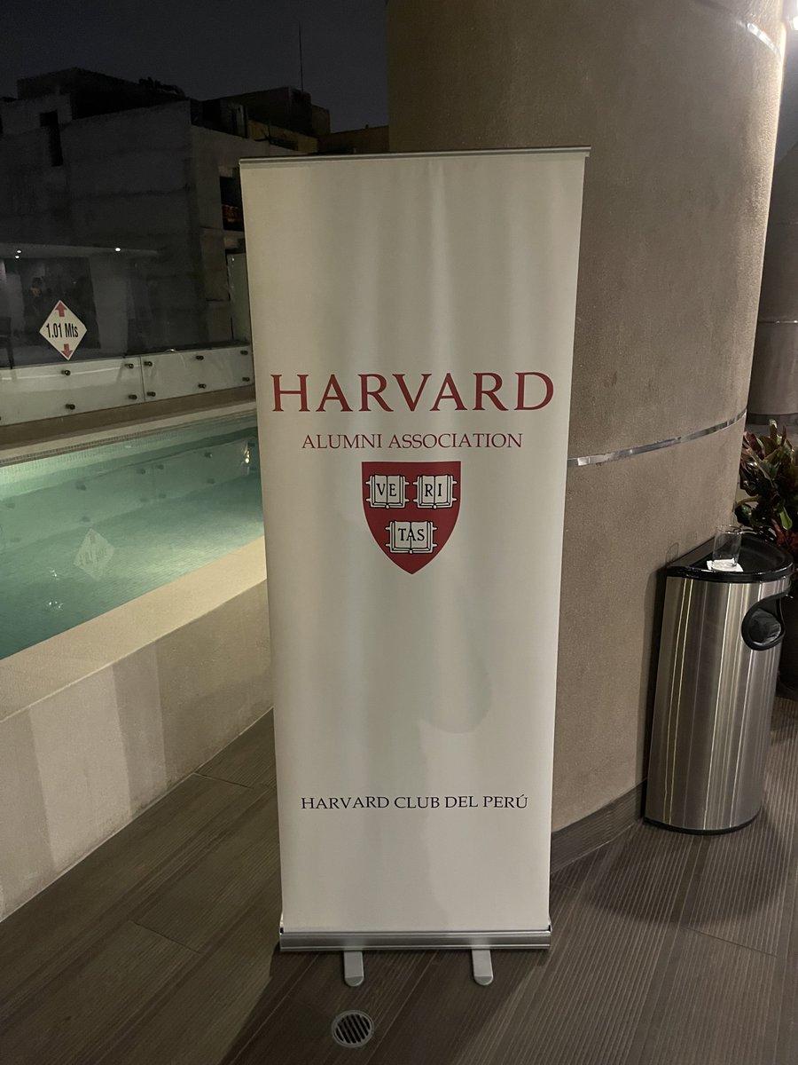 lparedesmorales's tweet photo. We had a great time at @HarvardAlumni Global Networking Night in Lima, Perú! You could feel the #Harvard energy all around the place! Thank you #HarvardClubPeru for organizing the 2023 gathering!
#HarvardNetwork #Peru #HKS #HBS 🇵🇪🇵🇪🇵🇪 https://t.co/fDb43VmMvz
