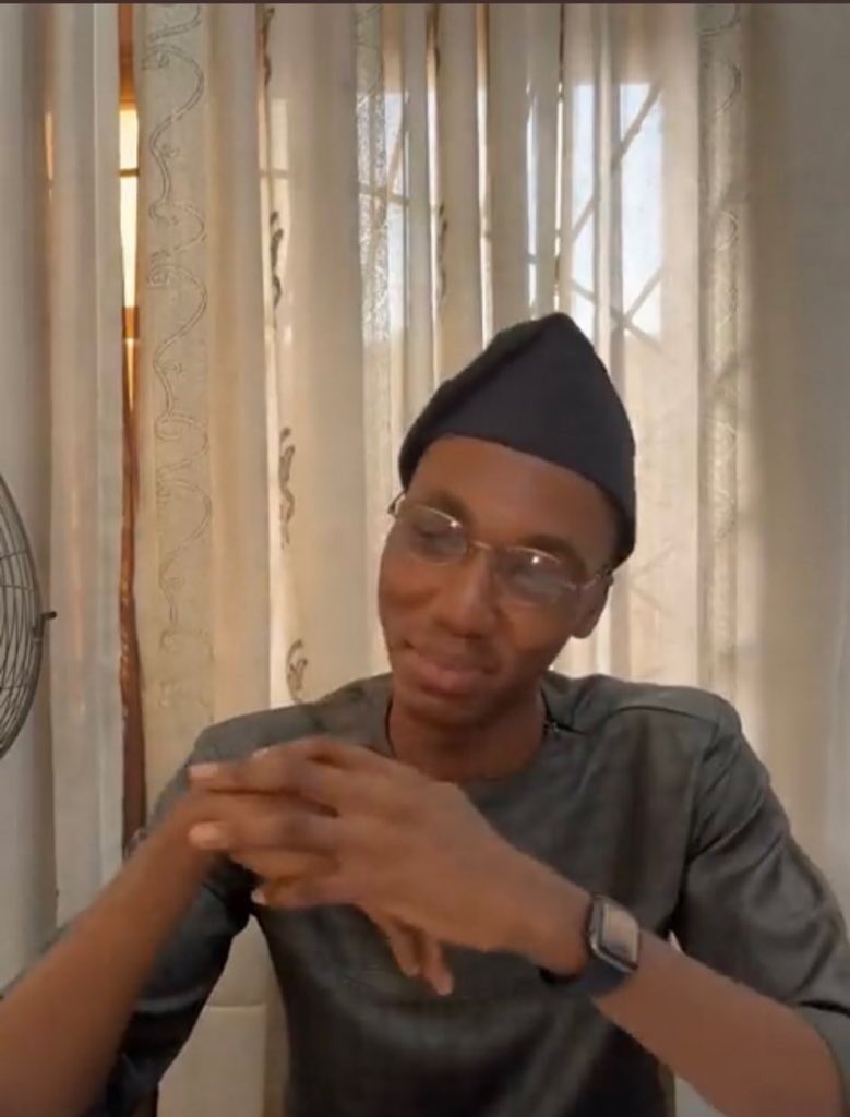 Abulkhayr14's tweet photo. @AdedejiYinka247 @cenbank @MyFCMB @fcmb_help @OPayNigeria @OPay_NG @OPaySupport @officialEFCC @PoliceNG So hafa boss how much be my share? https://t.co/sSBXNVCHer