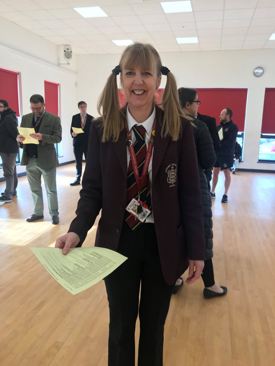 HabsAdamsGS's tweet photo. Mrs Burrows is Dressed to Impress! #CharitiesWeek https://t.co/hOwT2zavTY