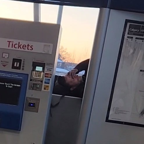RealDanThiessen's tweet photo. Part 4 of my daily Calgary train scum series, follow for new installments.
#yyc #Calgary #Homeless #fentanyl @globalnews @cityofcalgary @JyotiGondek @CWalcottYYC @TourismCalgary #tourismyyc https://t.co/KxEgMIcnKE