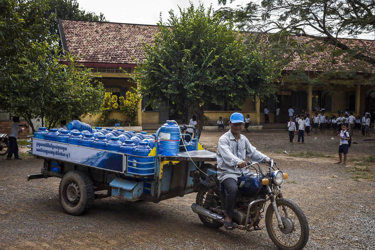 Danone's tweet photo. Today we're announcing with our partner @Incofin, the launch of the Water Access Acceleration Fund, the first-ever impact fund dedicated to investing in safe drinking-water businesses; it aims to reach 30 million people living in Asia and Africa by 2030. #W2AF https://t.co/SMQwQiT21B