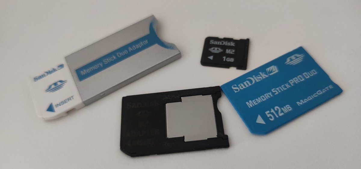 fabaff's tweet photo. No longer "a thing" like MiniDisc https://t.co/GkXwiHpMWx