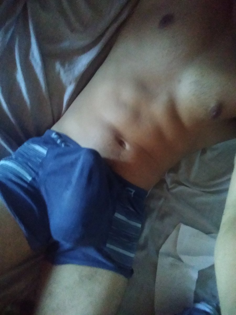 HotBoyJCP's tweet photo. Buen día, alguien se levantó caliente hoy #BultosQueEnamoran https://t.co/ILbsDzFFIn