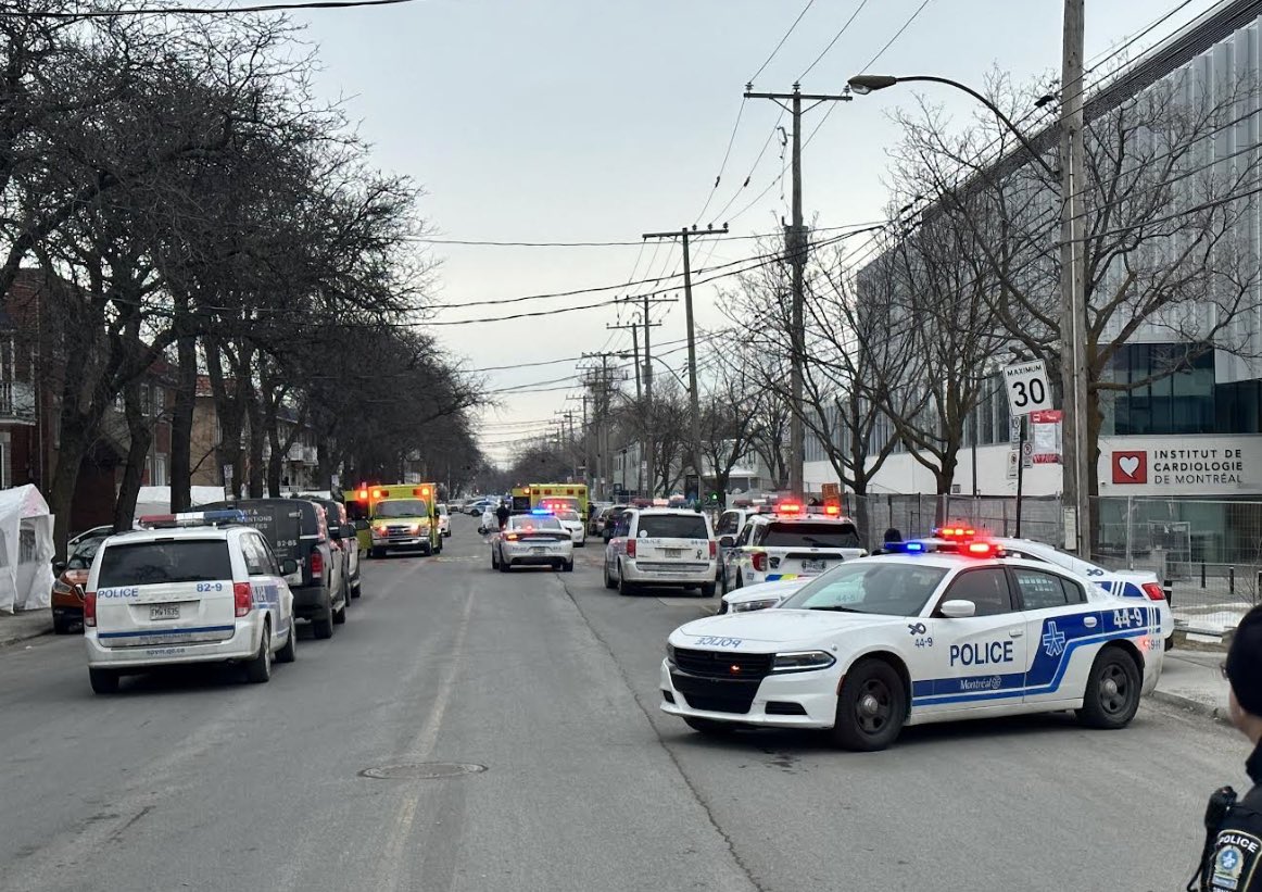 Selon nos sources, il y a décès liés à une agression au couteau dans un logement situé sur Belanger.

Le suspect est en état d’arrestation par le <a href="/SPVM/">Police Montréal</a>.

#rcmtl