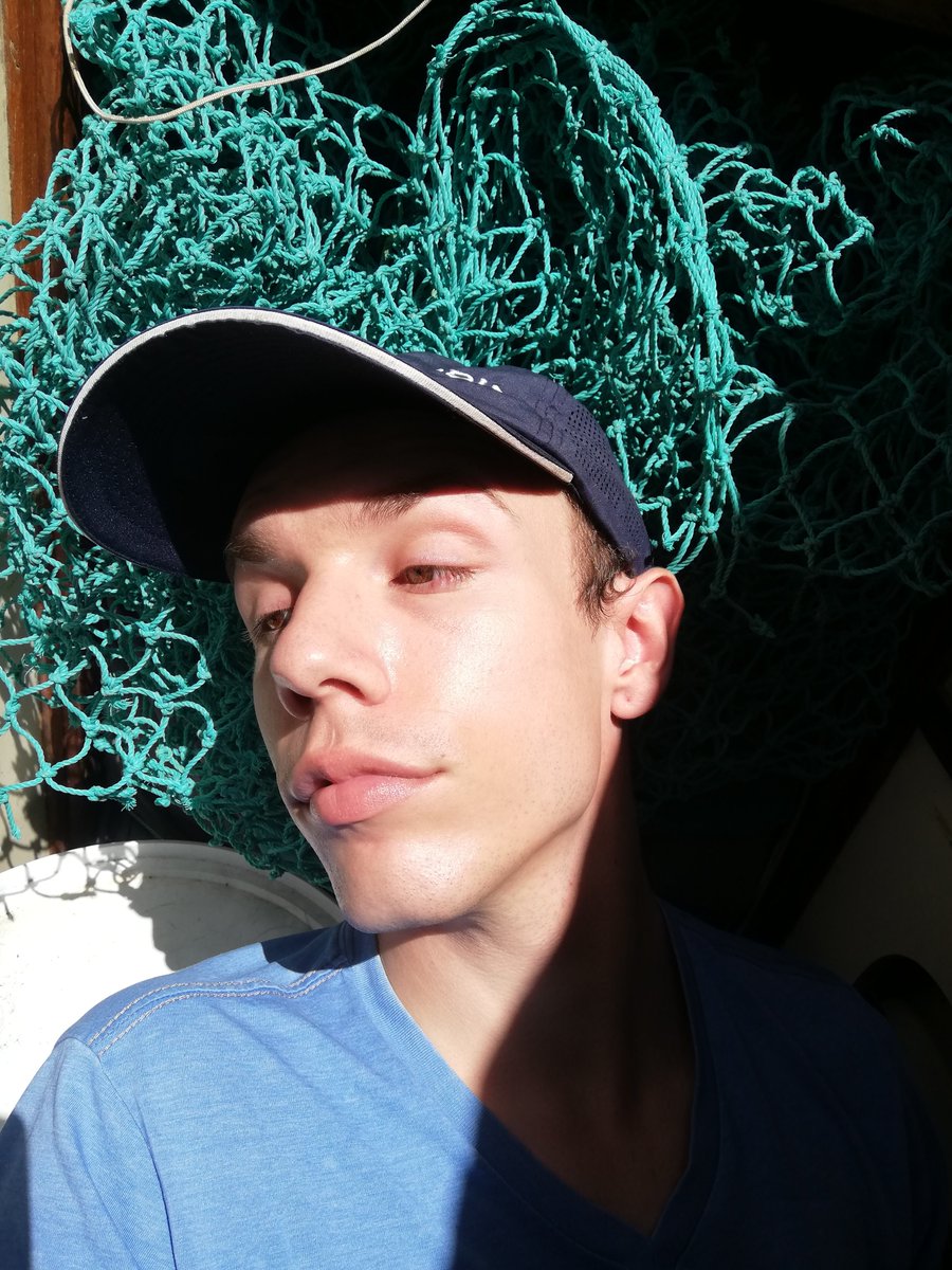 Gypsyboibaby's tweet photo. Smooth and silky #gay #cute #boy #hot https://t.co/jSLlacXTXe
