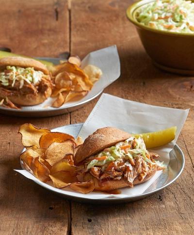 Get out and enjoy spring weather while dinner cooks itself! How? By putting our spring slow cooker recipes to delicious use. We've compiled some of our favorite spring slow cooker recipes to give you more time to enjoy the fresh air keepingyouinformed.info/trendspottr/ho…