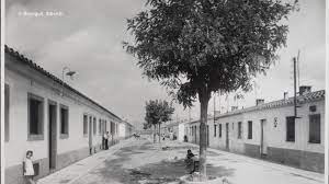 BCN_SantAndreu's tweet photo. 📣El MUHBA Bon Pastor ja és una realitat!

💭Per preservar la memòria de les Cases Barates i la història de l’evolució de l’habitatge🏠, neix el MUHBA Bon Pastor, el Museu de l’Habitatge de Barcelona.

https://t.co/YZM12WCxry https://t.co/M2T6w6QUvc