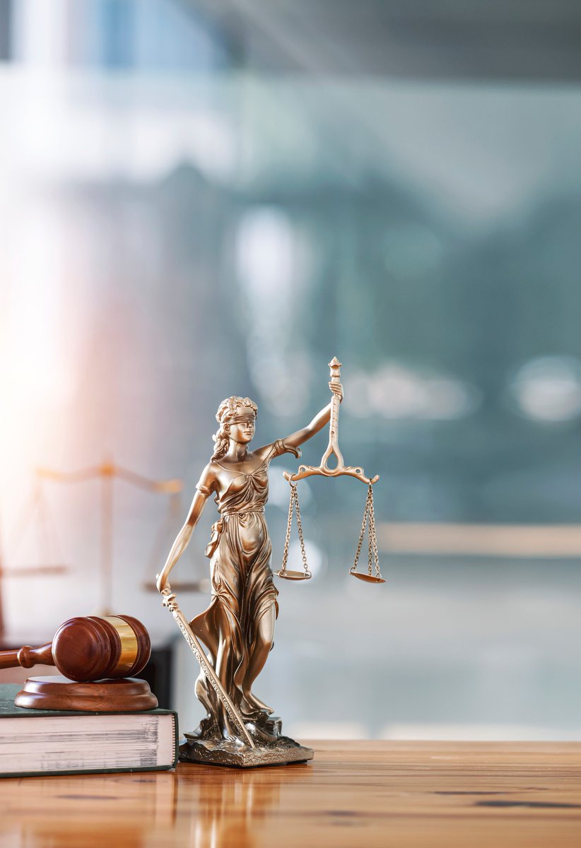 #ISBA Communications Director and Editor of the #IowaLawyerMagazine Haley Bohlmann authors an article on the state of indigent defense in Iowa.

ow.ly/5MQI50NblYH