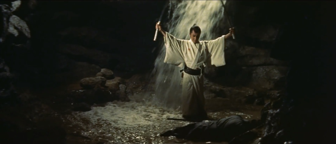 Genji-Kuro who wields the secret sword, Agehacho. A period drama based on the original work by Shibata Renzaburo, known for Nemuri Kyoshiro.👍

源氏九郎颯爽記 白狐二刀流（1958）
Directed by Tai Kato
#NowWatching #源氏九郎颯爽記白狐二刀流 #中村錦之助