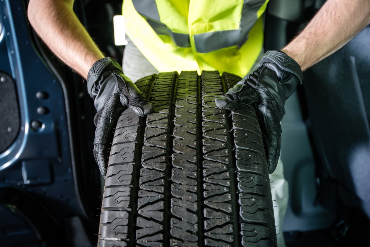 DelawareAuto's tweet photo. Tires are the only contact between your vehicle and the road. Keep them healthy with regular service. Visit us to keep rolling! https://t.co/aOgxrcRgr5 https://t.co/vWirS8uY1y
