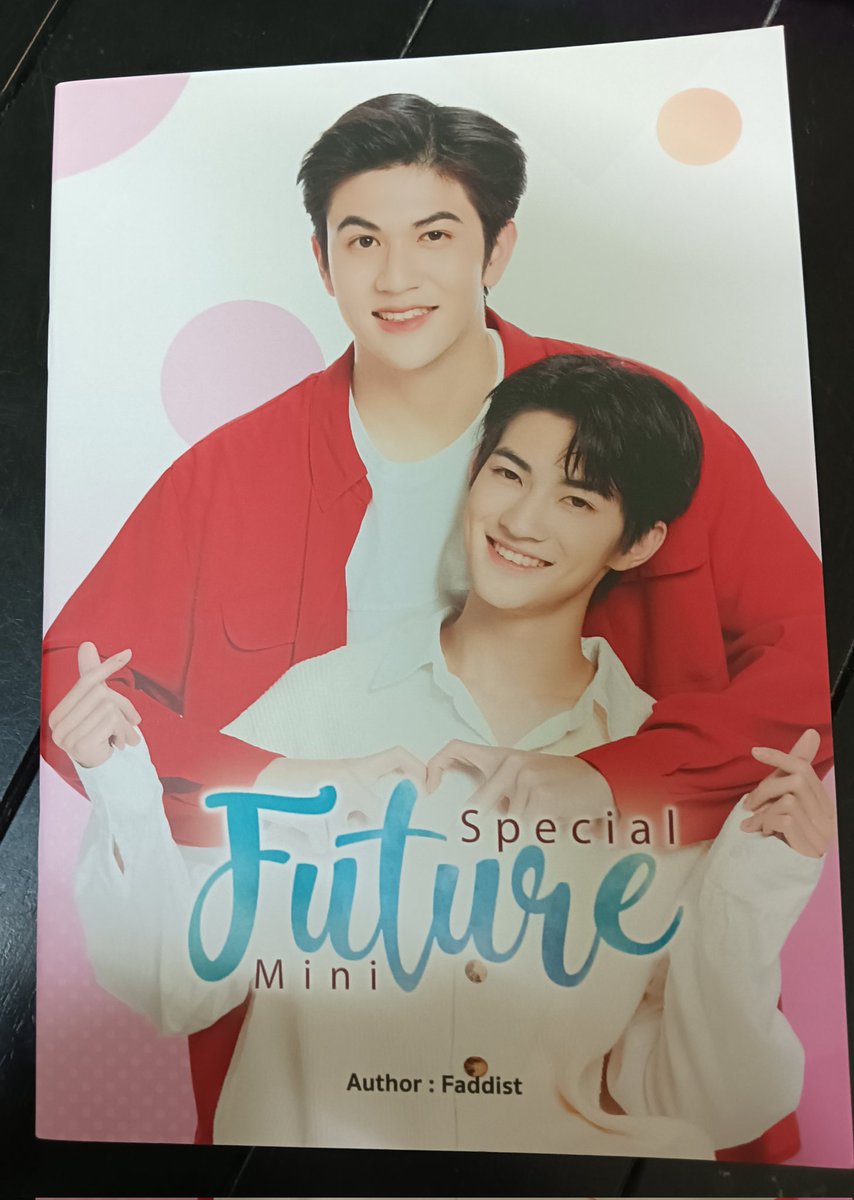 aomamm78704587's tweet photo. Box set คืองานดีมาก
ภาพสวย สีสวย
น้องฟิวส์หล่อมาก
หมออนาก็น่ารัก สมกับที่รอ
🥰🫰💛🫰
#อนาคตของฟิวส์ #FutureSeries #วิศวะสุดหล่อกับคุณหมอของผม #faddist #bbjs #ลิตเติ้ลแคทของบิ๊กบูม #boom_natthapat https://t.co/BAM3aXhIPz