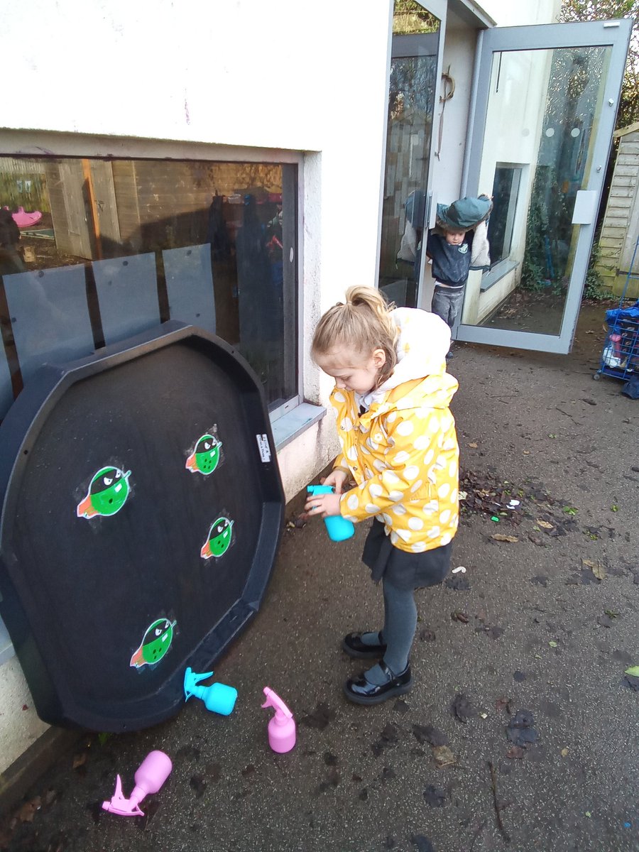 BPSHull's tweet photo. NGS have had fun squirting Evil Pea with water. This fun activity is a great way to strengthen the fine motor skills that are needed for a good pencil grip. Developing these skills at an early age will enhance the children's future writing abilities βοΈ. #BPSEYFS #BPSWriting https://t.co/KeZTf2jstK