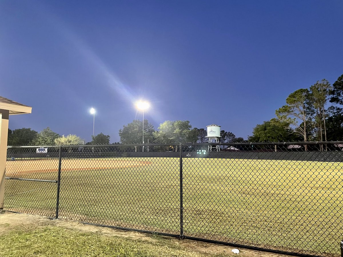 PeoriaSluggers's tweet image. The getting up part is no fun but when you are the first person at the ballpark and the sun is coming up…. ❤️🥹 #softballislife #thespringgames