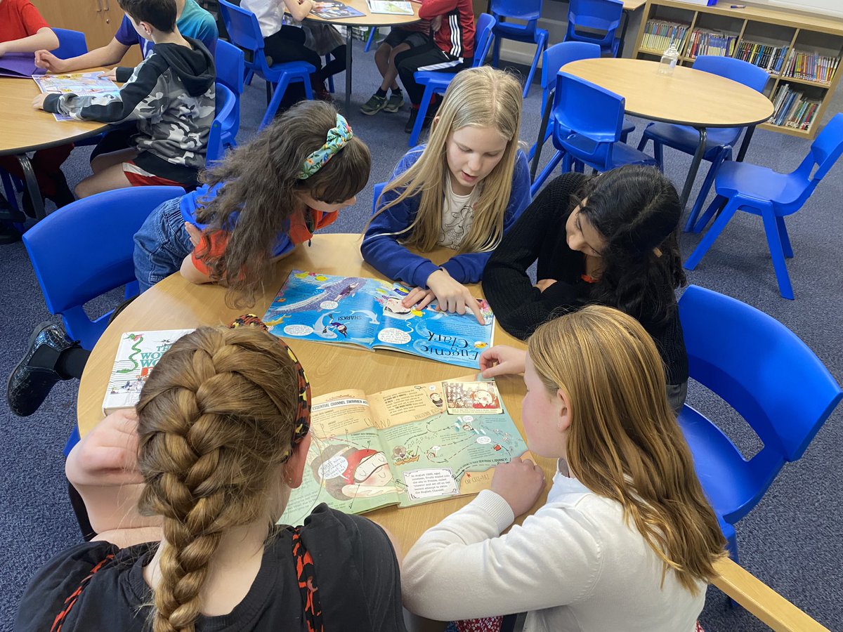 latimerprimary's tweet image. #ClassEH have been reading about inspiring, female scientists this afternoon for #LatimerScienceWeek #smashingstereotypes