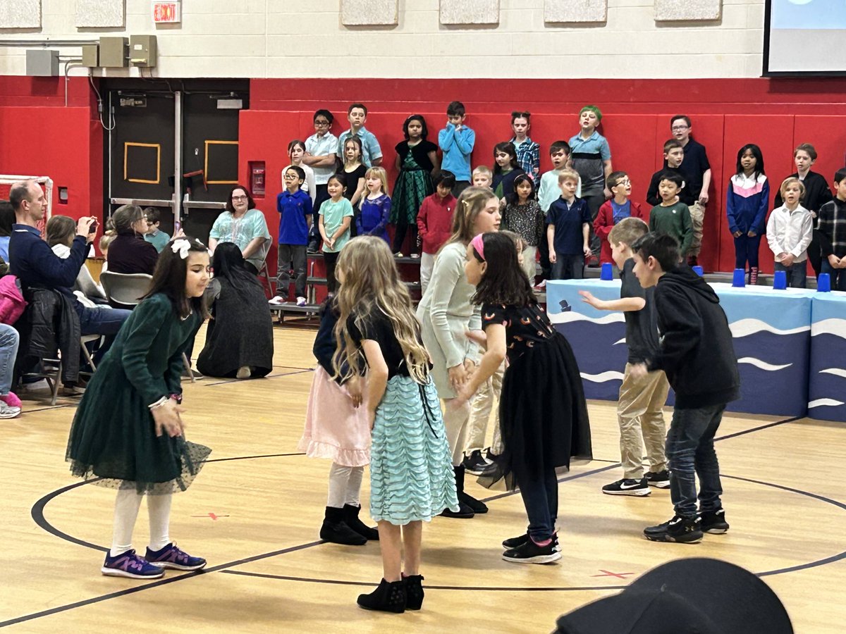 Indian Grove School tweet media