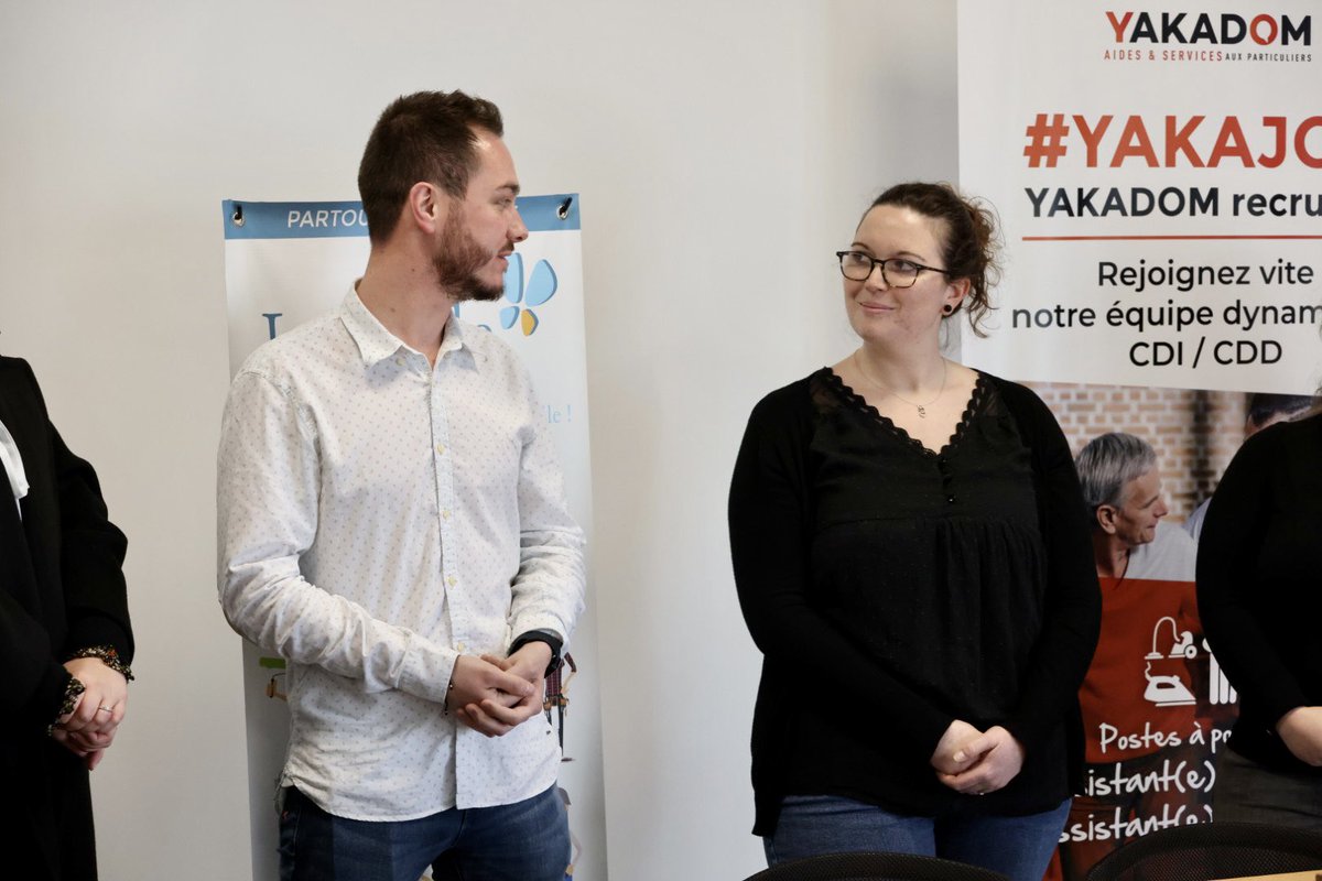 17 mars : 1ère journée nationale des #AidesADomicile | <a href="/Departement19/">Département Corrèze</a> met à l’honneur leur rôle essentiel.
A #Uzerche, présentation des parcours respectifs de Chloé&amp;Anaïs, formées par l’Académie des métiers de l’#Autonomie en #Correze (AMAC). [1/2]
