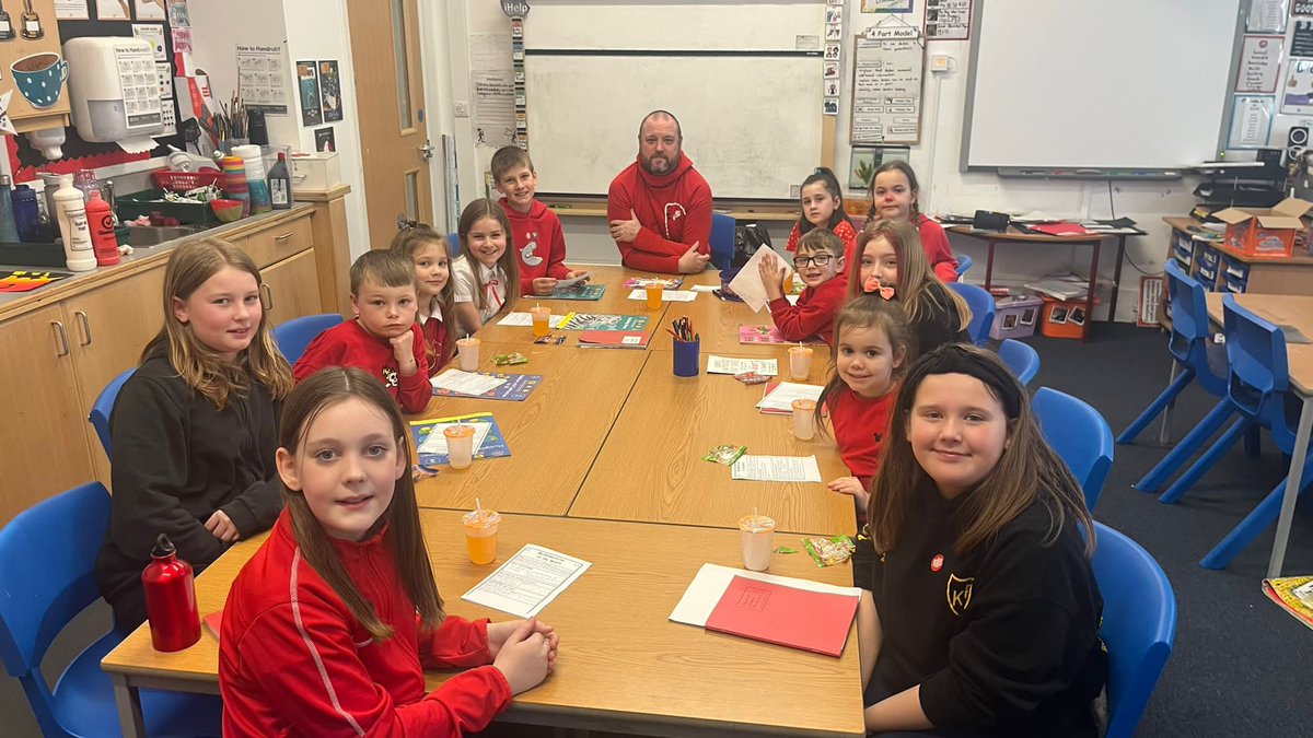 keltyps's tweet photo. ⭐️ Proudly presenting our Mathematicians of the Month ⭐️
So many strategies and creative approaches to number discussed.
A tea party fit for a group of number strategists 💭 ✖️➗➖➕ 💭
#CongratulationsAll https://t.co/kSU6P1j8P0