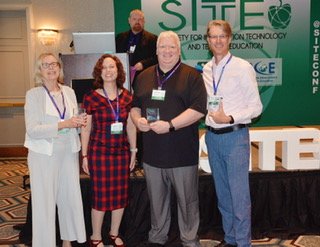 rutledge_dr's tweet photo. Thank you @SITEconf for a great conference and the recognition of the outstanding paper with my colleagues @asknquestions &amp; Arlene B. @nmsu_HEST @NMSUEDLT https://t.co/mylFN04LAj