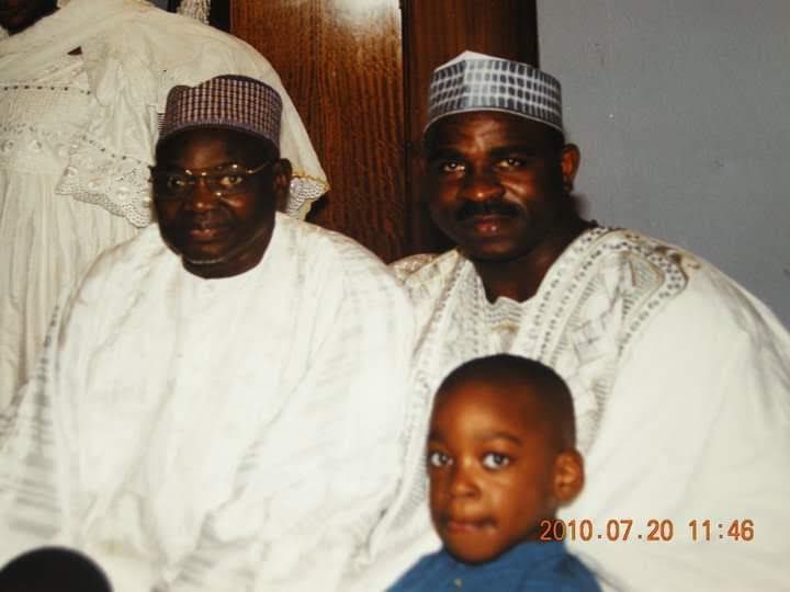 alfatunde's tweet photo. Alhamdulillah Cheikh Ahmad Damme Ibrahim Niass Radi Allahu An’hu was a blessing to me and my family. #Dieuredieuf #Baye #Niass #Jumah #Mubarak https://t.co/udHN43yKRX