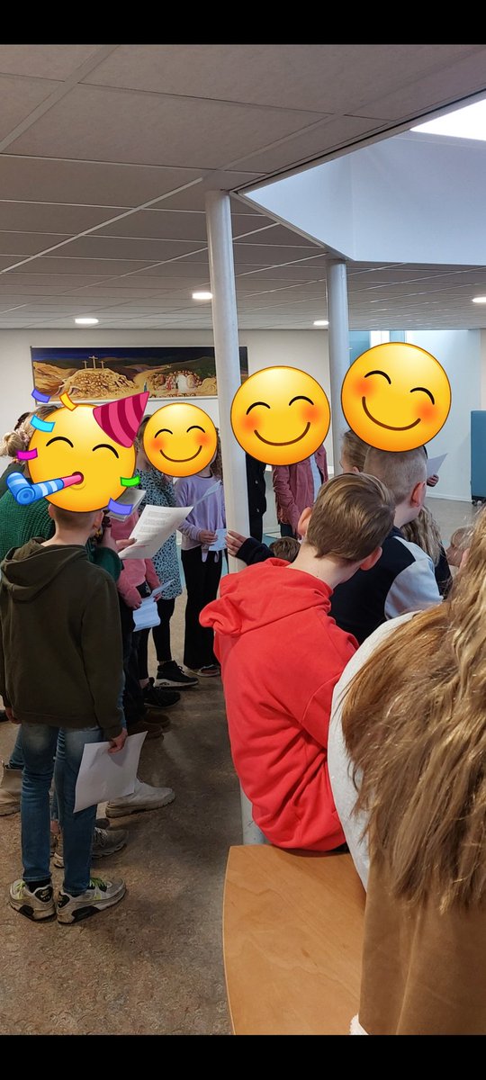 basissChristal's tweet photo. Mensen zijn blij met Gods wet! Want diep van binnen weten ze: de wet is goed. Romeinen 7:22
De maandopening was een groot feest gisteren!🥳 https://t.co/CjIxIHKcNr