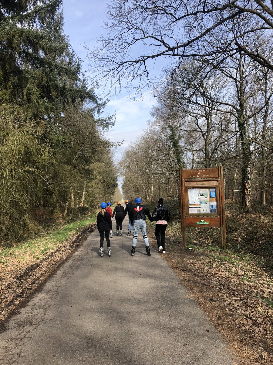 Un air de printemps pour les TATMFC en sortie roller dans le cadre des cours d’EPS.
