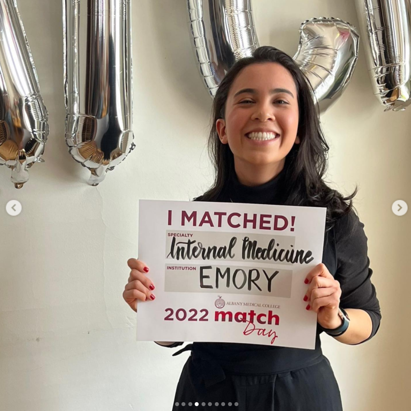 EmoryDeptofMed's tweet photo. #MatchDay23 is finally here! Congrats to all of those who matched. We are so excited and can't wait to welcome our new interns this summer! Be sure tag us and use #EmoryIMMatch as you celebrate and we will share your content! 🔗https://t.co/HrMUptorb0
(Pictures from #MatchDay22) https://t.co/loEJoIe5jV
