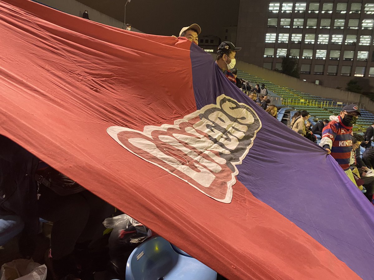 _MarkPickering's tweet image. FT @sungoliath 64-12 @liners_players 

Winless Liners were without Fifita, Semisi &amp;amp; Genia. Gave it a fair crack first half. Great to see @QuadeCooper back on the field pre-match. 

#SNGvLIN
#NTTリーグワン #GoForwardAsOne #Rugby