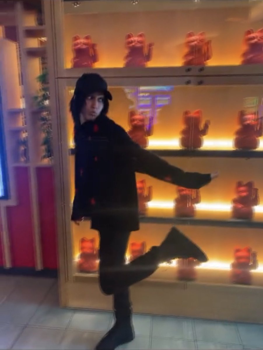 badlydrawnrezz's tweet photo. Rezz said 🌀_🌀🫳🏽 https://t.co/eQt529u07T