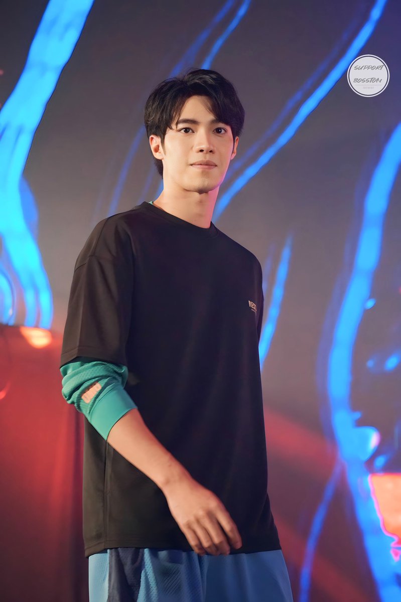 BT_OFFICIAL1's tweet photo. นายแบบท่านหนึ่ง -//////- หล่อมากค่าาาา
#กีตาร์ของบอสตั้น
#BosstonSuphadach
#stmdthailand
#ACTIFFfashionFest2023
#ACTIFF https://t.co/kXiifngV4x