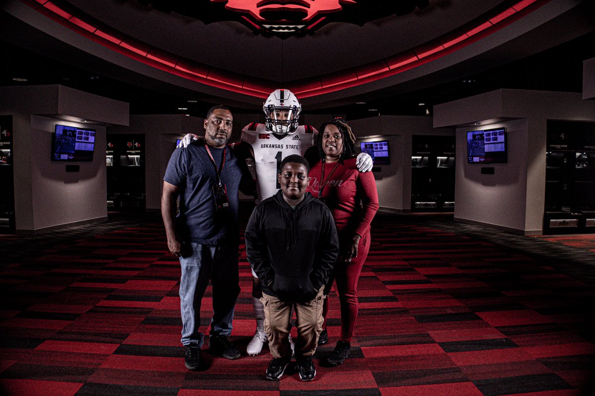 Anth0nyQuarles2's tweet photo. Enjoyed yesterday @AStateFB  thanks for having us!! @CoachJayMitch @CoachShalala @RecruitTheCrest https://t.co/p62jaesRpd