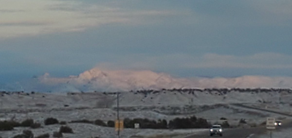 If you weren't up at 7 you missed a KILLER sunrise, thanks to Max and Jesse for sending the following pics, and thanks to twitter for not letting me share @summerjustice's video!