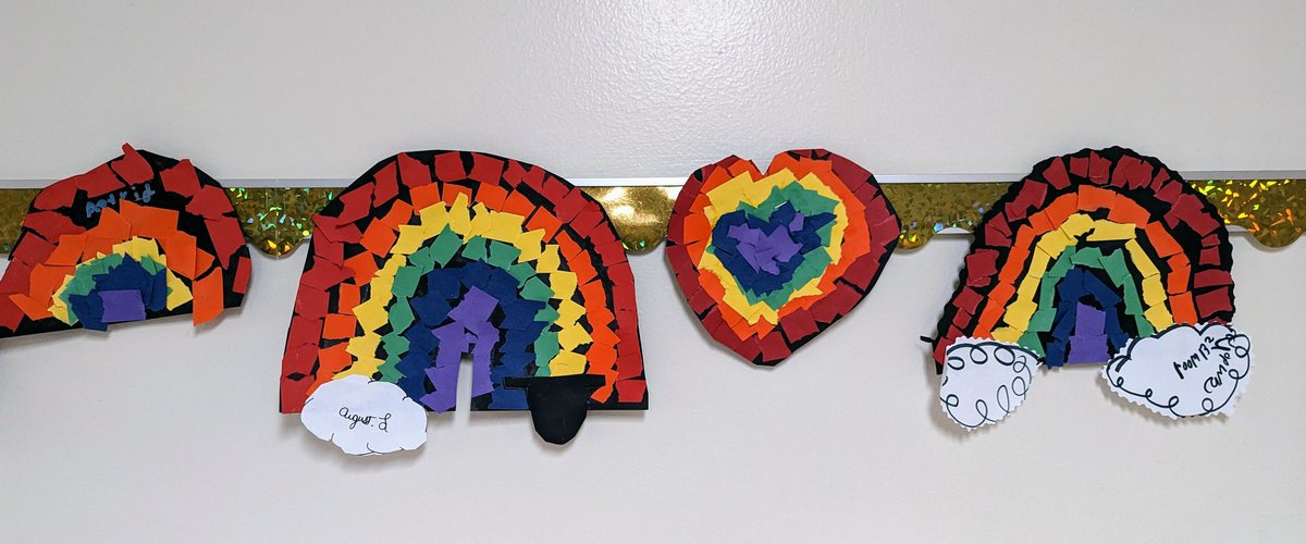 MrsVoigtArt's tweet photo. The luck o' the Irish was with 2nd grade artists this week as they finished their torn paper rainbow collages...and they learned about artist, Alma Thomas, too! #AlmaThomas #ArtsEd #FabArtFri #engageD64 #FieldCARES #OneCommunityFI https://t.co/8mHErz5LEy