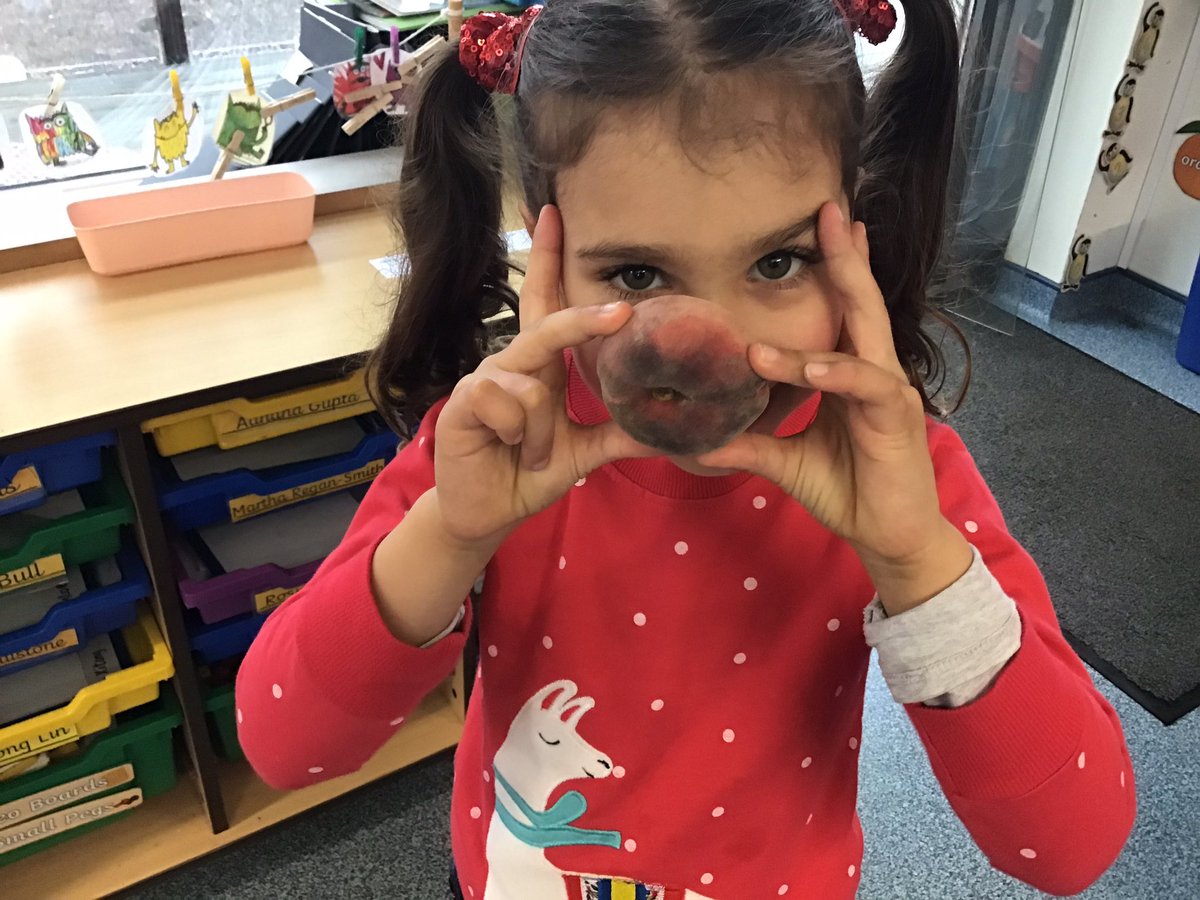 PenguinsBHGirls's tweet photo. Designing new red noses, throwing red noses and turning red snacks into noses! Fun on #RedNoseDay for our #EYFS class! https://t.co/8Oa64exFma