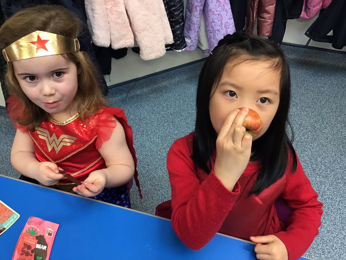 PenguinsBHGirls's tweet photo. Designing new red noses, throwing red noses and turning red snacks into noses! Fun on #RedNoseDay for our #EYFS class! https://t.co/8Oa64exFma
