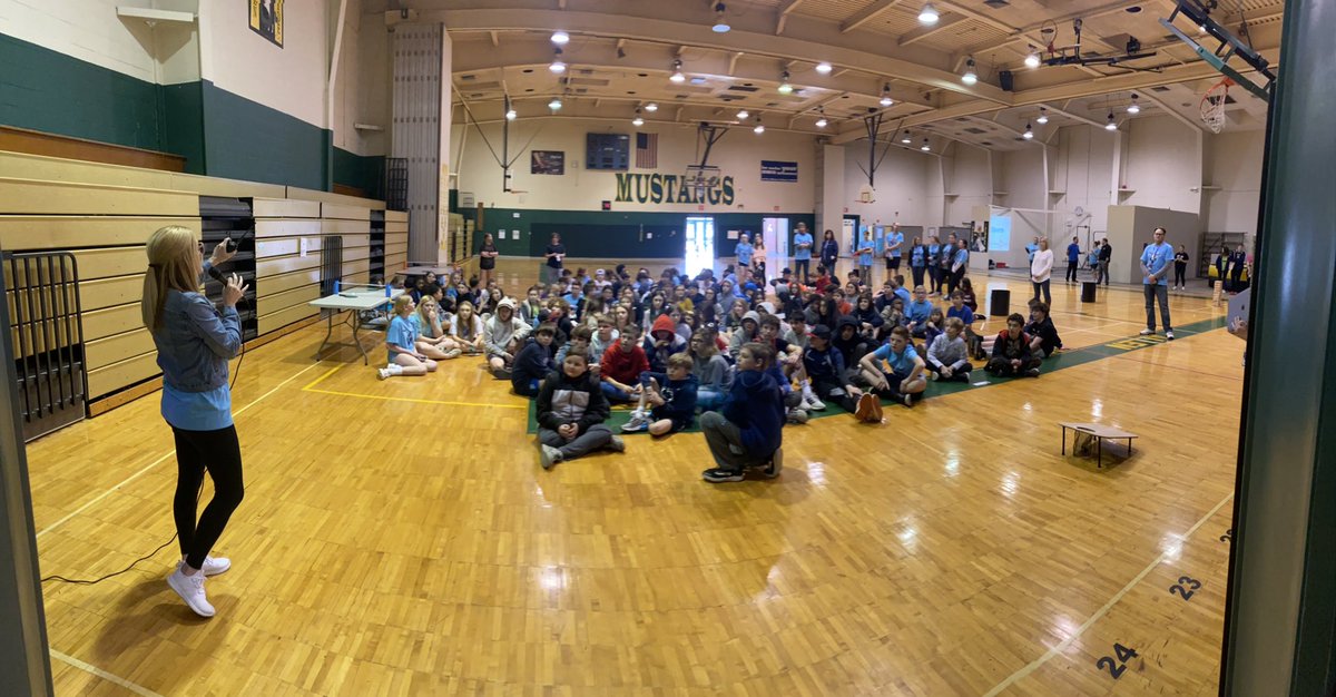 AllenMustangs's tweet photo. Wednesday evening the AMS Stuco. sponsored this year’s Mini-Thon to supoort the Four Diamonds Fund for childhood cancer research. Thanks to all who attended and supported this important event! #strongertogether #westshoreproud #mustangmojo #mustangmojo #4tk https://t.co/GUc7koWlnJ