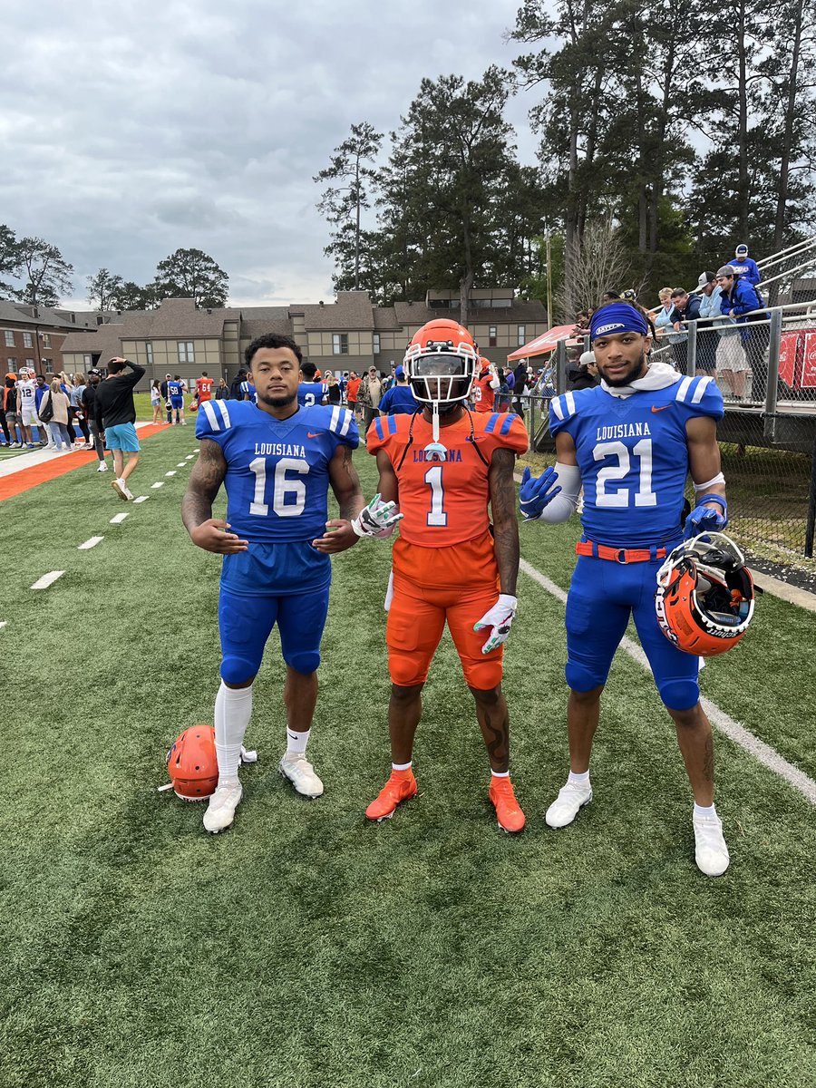 ben0___'s tweet image. I came a long way, but I ain’t as far I’m finna be, #spring23