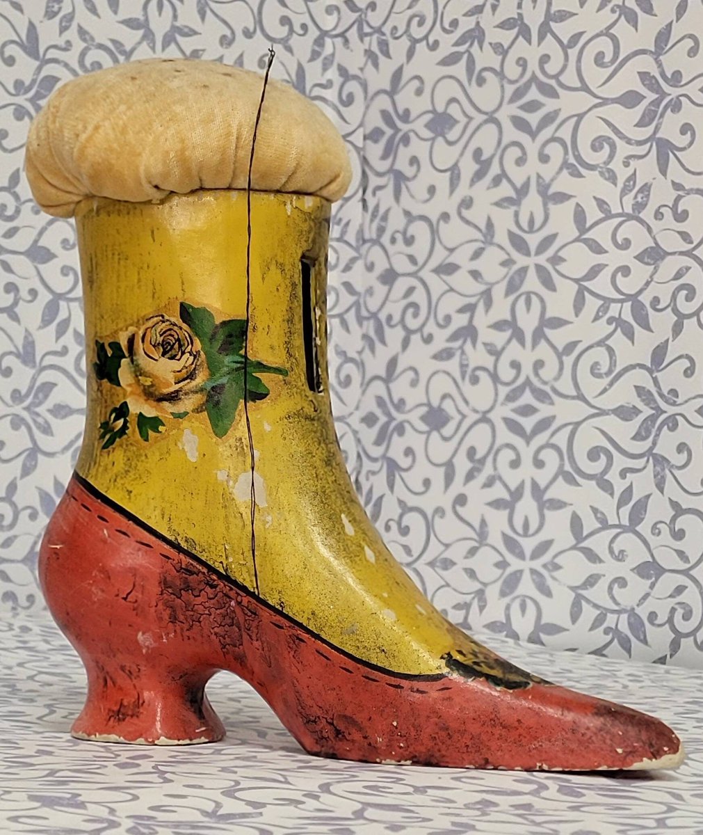 Antique Paper Mache High-Top Shoe, Pincushion with Slot for Bank  #yellow #sewing #red #pincushion #papermache #shoe #shoepincushion #sewingnotions #shoebank #bank #etsyshop #katieskornerantiques #linkinbio