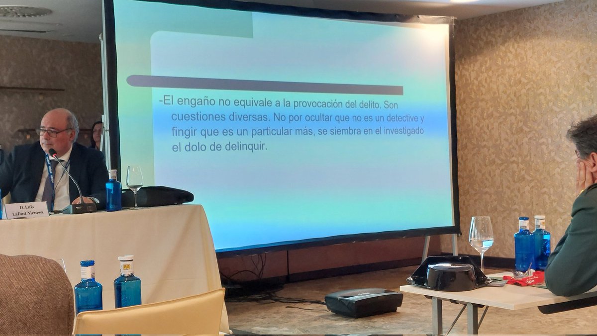 DavidASanmartin's tweet photo. Ocultación de la identidad en Investigación Privada. "El engaño no equivale a provocación del delito" Por D. Julián Sánchez Melgar, Magistrado del TS. @APDPE #Detectives #CongresoMallorca https://t.co/S9GbKi3vvS