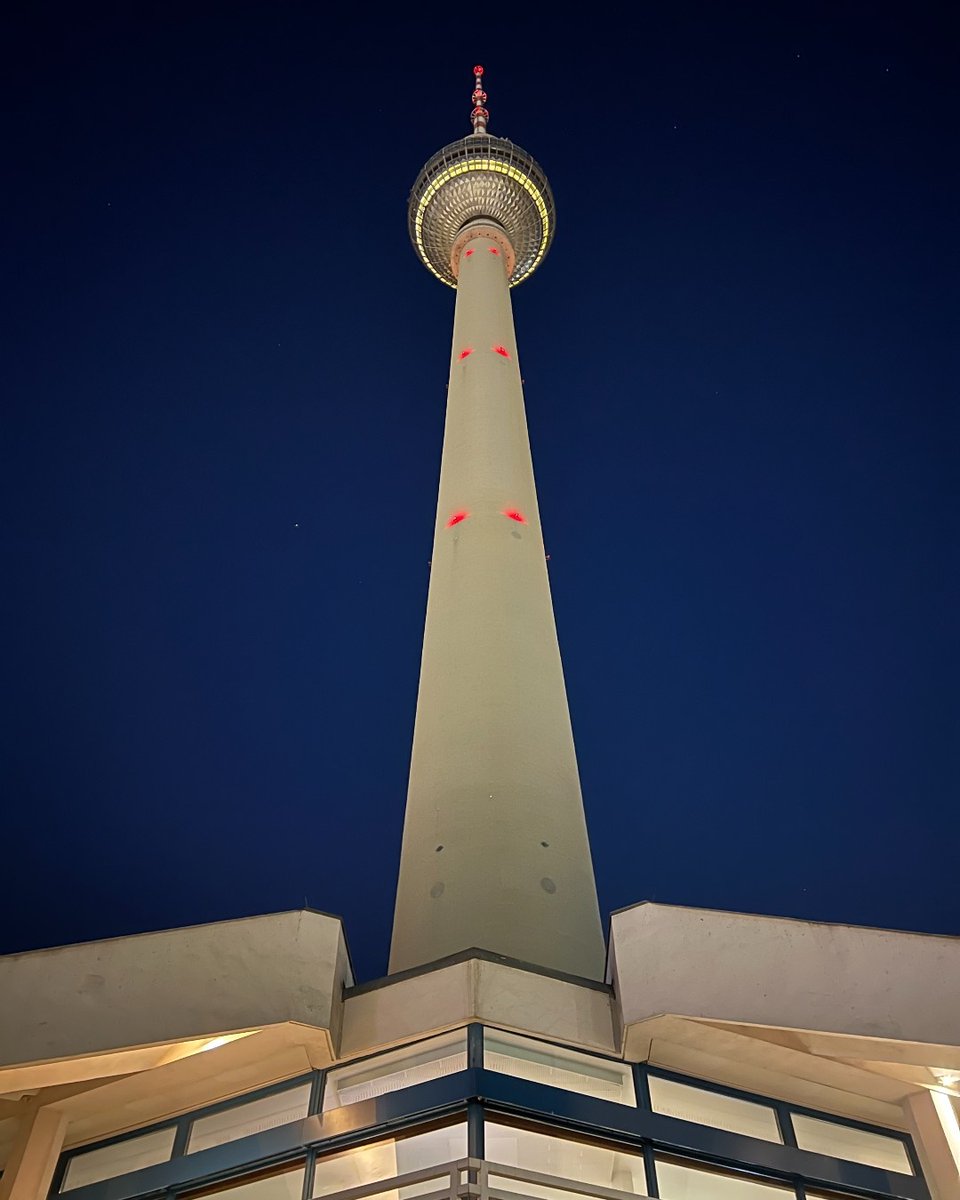 visitberlin's tweet photo. 3, 2, 1...weekend🚀

#visitberlin https://t.co/wDrpxKyQwD