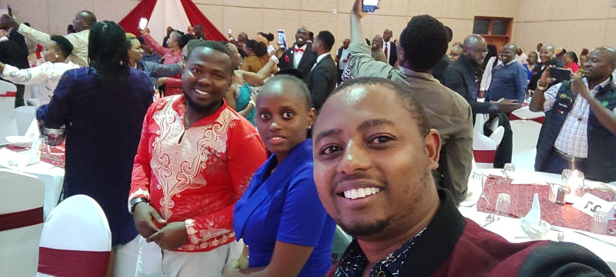 JustusNdichu's tweet image. #SPUAlumniDinner #Classof2014