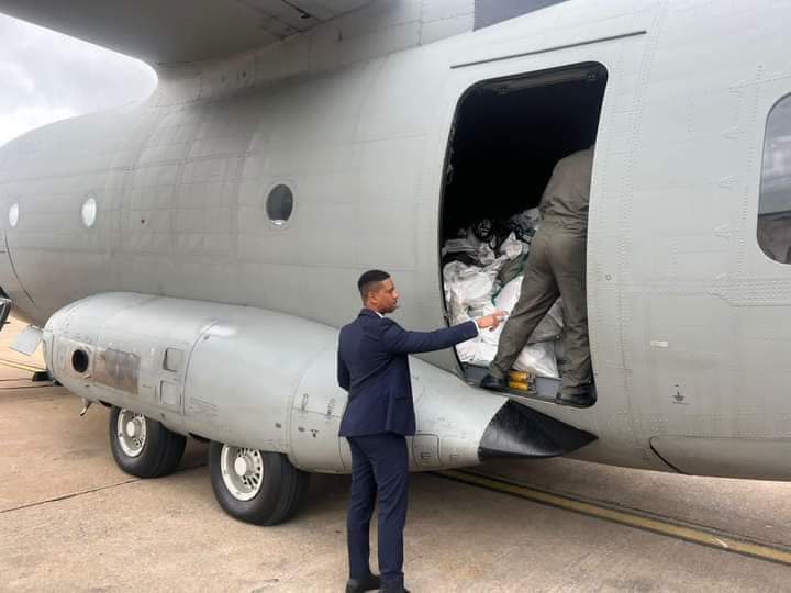 Alliance_AWC's tweet photo. Glad to learn that Zambia has sent Aid to Malawi to help its neighbor  manage the effects of Cyclone Freddy. Kudos to President @HHichilema and his team at @DMMUZambia for this gesture.

#ClimateEmergency
#ClimateAction https://t.co/nNKhfgdimW