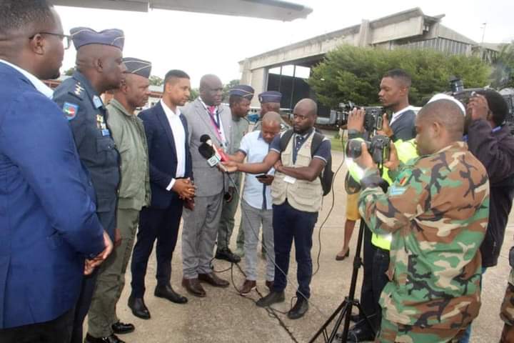 Alliance_AWC's tweet photo. Glad to learn that Zambia has sent Aid to Malawi to help its neighbor  manage the effects of Cyclone Freddy. Kudos to President @HHichilema and his team at @DMMUZambia for this gesture.

#ClimateEmergency
#ClimateAction https://t.co/nNKhfgdimW
