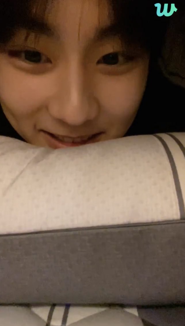 0215jaeyun's tweet photo. 🤍 https://t.co/1zJPfdThn9