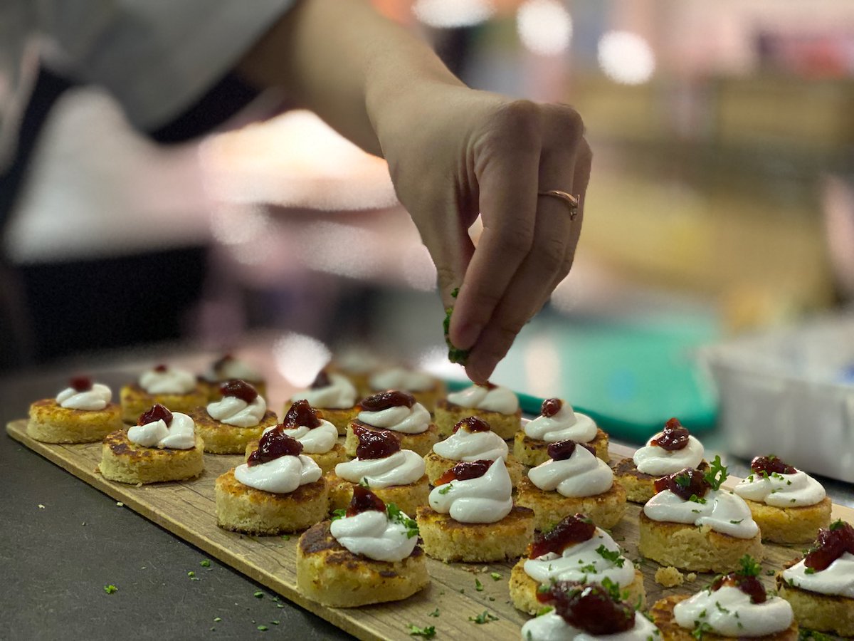 sjhsnewport's tweet photo. What a wonderful night...! Yr 10 &amp; 11 Chef's Academy School graduated with flying colours last night. Parents/carers/staff were treated to canapé's, a 3-course menu designed by the pupils and even handmade truffles!
Thank you to Chef Carl and the Chartwell's and Compass teams. https://t.co/toJD7MEG8s