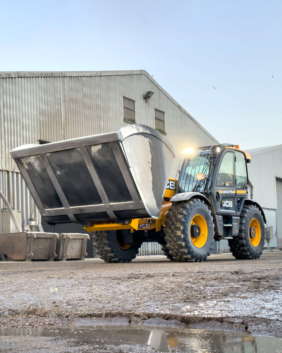 JCB Agriculture tweet media