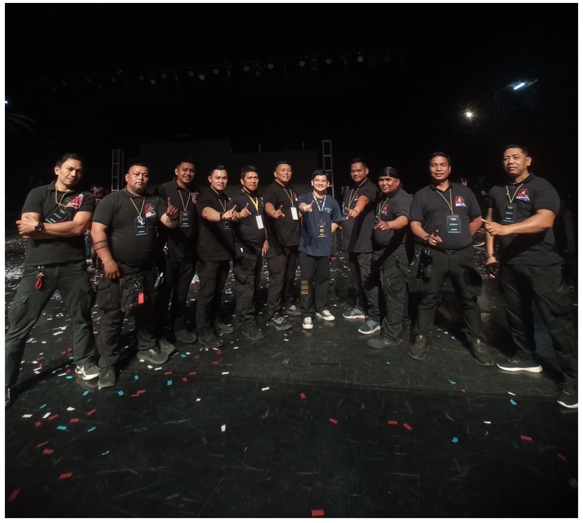 redknightsph's tweet photo. Our team who handled the World of Dance Philippines Event at UP Theatre. Thank you for trusting #RedKnights ! #Bouncers #WorldOfDancePhilippines #crowdcontrol #crowdmanagement https://t.co/ylFQjzP25D